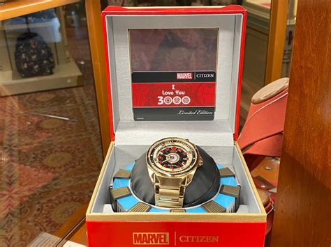 watch in man